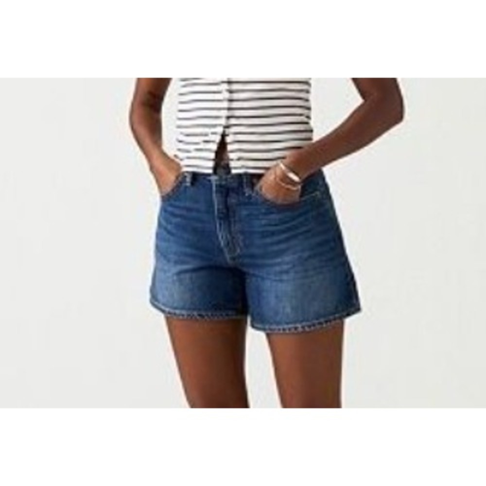 Levi's Cinch Mid-Thigh Shorts Womens 31 Blue High Rise NWT
